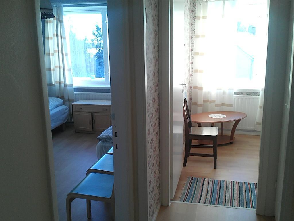 Huoneistohotelli Teekki Muuruvesi Habitación foto